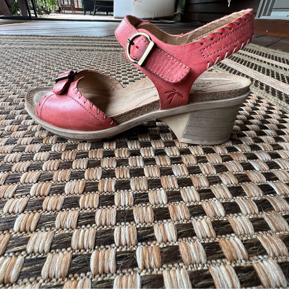 DROMEDARIS Women’s SANDY Sandal - Red Waxed Leather, 38 Original price $185